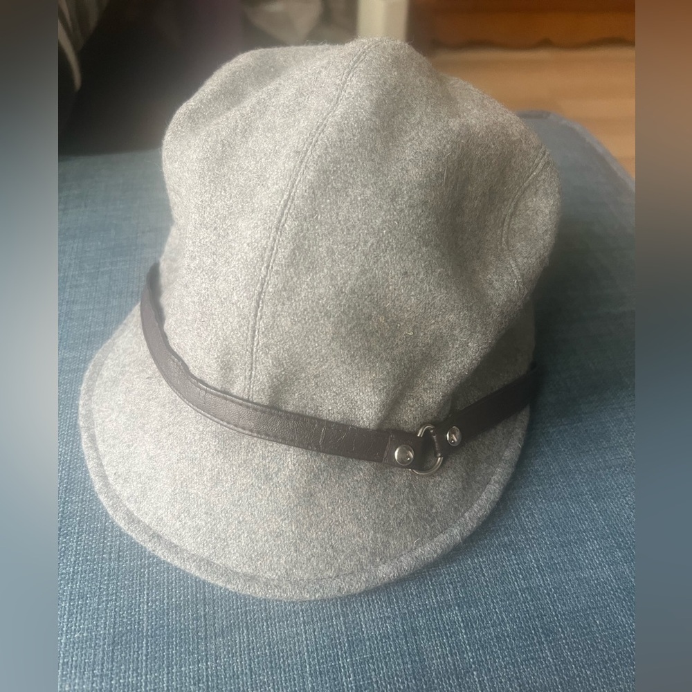 Gray Hat with Black Leather Band